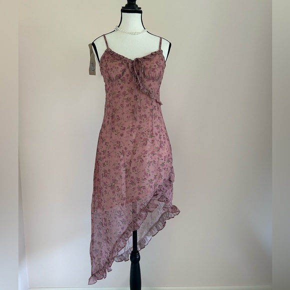 Dresses & Skirts - NEW Ruffle Asymmetric Floral Cami Maxi Dress